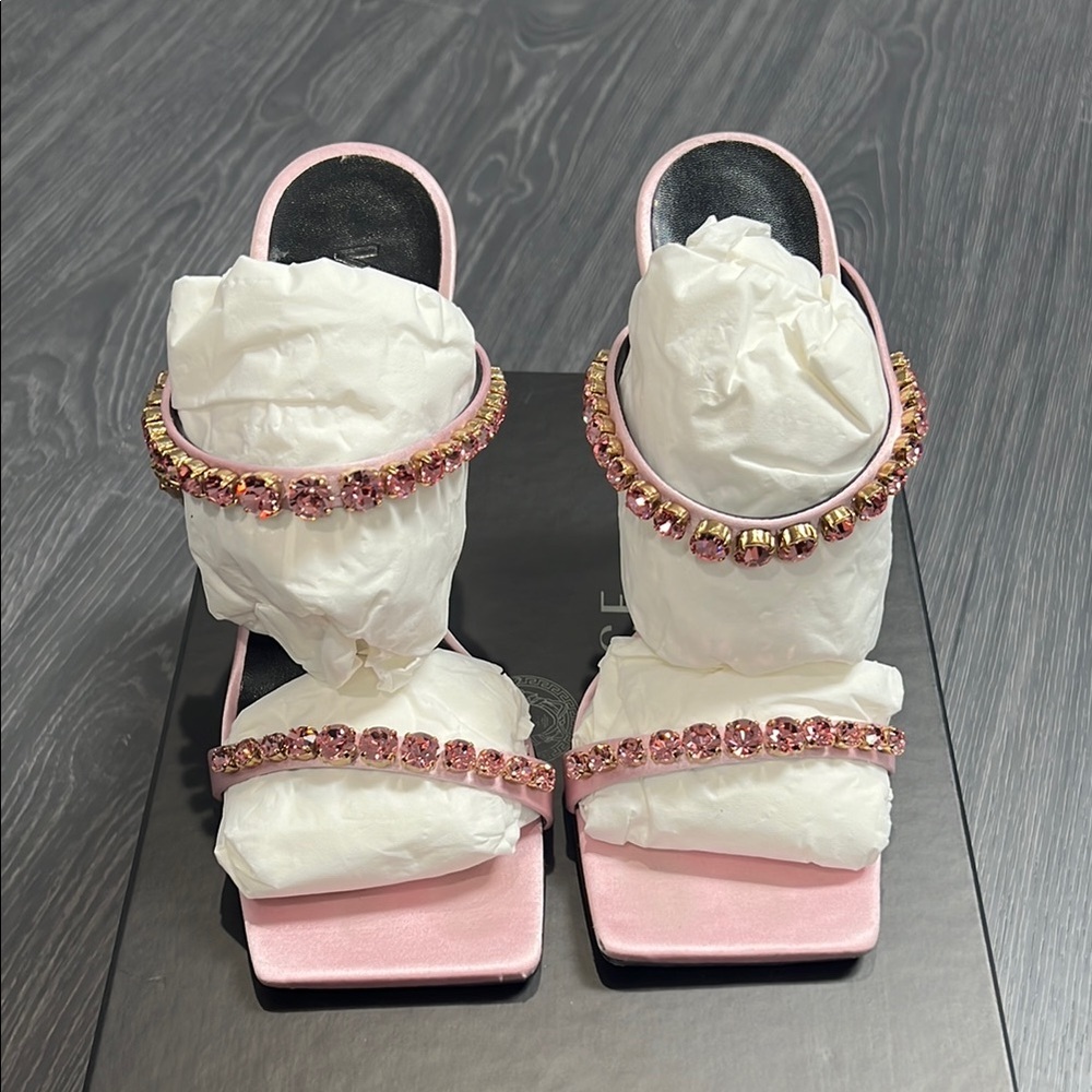 Versace Light Pink Heels - Picture 2 of 8